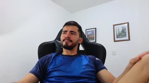 alejandroo_7 online show from December 26, 6:54 pm