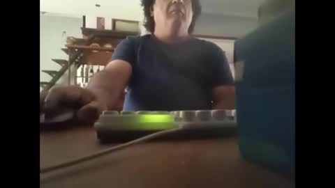 alejito16 online show from December 3, 12:38 pm