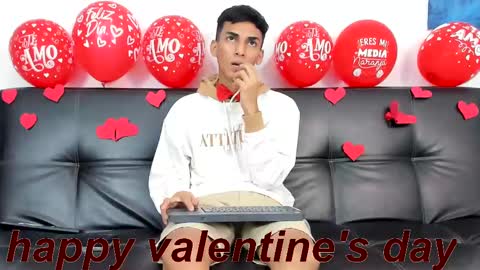 Snapshot of alejo_peverell chatting on February 14, 10:15 pm alejo peverell online show from February 14, 10:15 pm