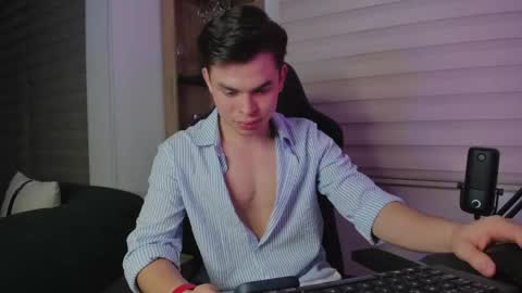 ONLYFANS Alejoo twink online show from February 19, 5:37 am