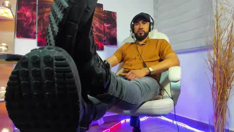 ALESSANDRO  WYE online show from January 3, 9:36 am