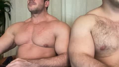 Alessandrobuilder online show from November 22, 12:10 am