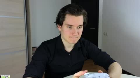 FAVORITE online show from December 5, 10:01 pm