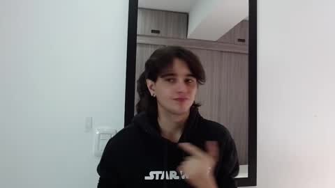 Snapshot of alex_connorr chatting on February 25, 2:44 pm alex_connorr online show from February 25, 2:44 pm