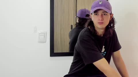 Snapshot of alex_connorr chatting on January 29, 3:58 pm alex_connorr online show from January 29, 3:58 pm