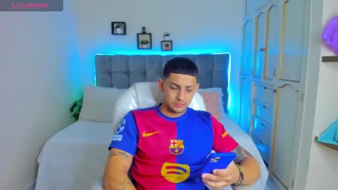 alex online show from February 22, 12:19 pm