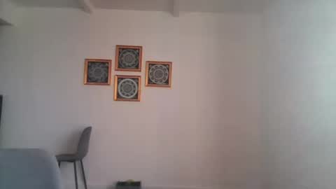 Alex online show from December 5, 8:22 am