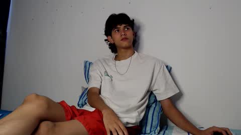 alex_mark_ online show from May 27, 1:08 pm