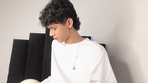 alex_mark_ online show from September 10, 7:12 pm