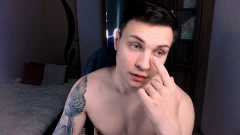 alex_milson online show from December 19, 12:13 am