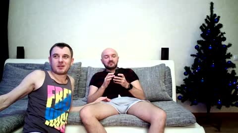 Alex and Tobey online show from January 9, 7:42 am