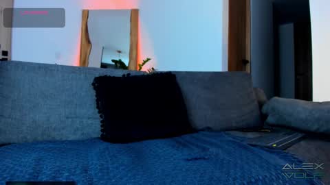 Snapshot of alex_wolf__ chatting on September 12, 12:10 am Alex Wolf online show from September 12, 12:10 am