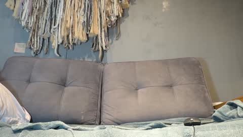 Alex  Dani online show from January 27, 4:30 am