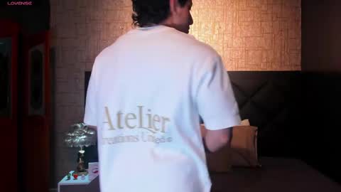 Alex online show from March 10, 3:01 am