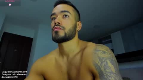 Snapshot of alexander_martines chatting on October 7, 1:10 am Onlyfansalexmartinezwb  Instagram alexwbmartinez  Twitter martinezcb937 online show from October 7, 1:10 am