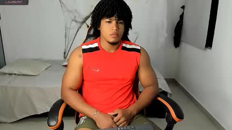 Snapshot of alexj_black chatting on October 24, 12:29 pm ALEXJ BLACK online show from October 24, 12:29 pm