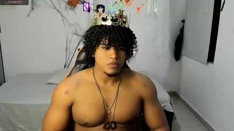 Snapshot of alexj_black chatting on October 23, 12:19 pm ALEXJ BLACK online show from October 23, 12:19 pm