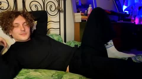 Alex online show from December 22, 9:31 pm