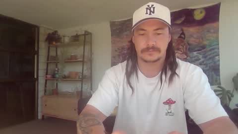 Alex online show from March 18, 11:52 pm