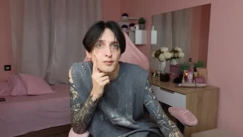 Alex online show from October 28, 12:40 pm