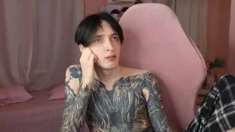 Alex online show from October 16, 2:25 pm