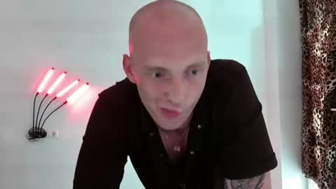 alexxx_diesel online show from July 23, 6:43 am