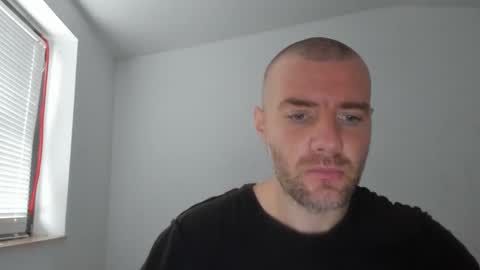 alfiesolomons87 online show from November 10, 8:08 am