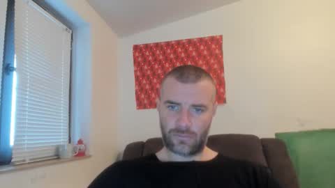 alfiesolomons87 online show from December 22, 8:33 am