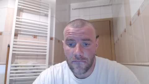 alfiesolomons87 online show from March 23, 8:59 pm