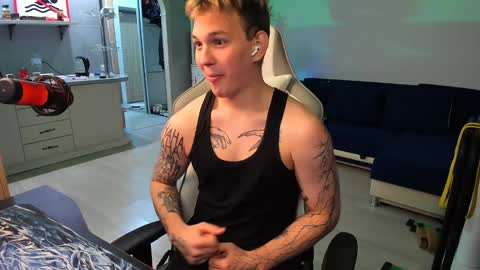 Nikita7Prinz7 online show from January 22, 7:24 pm