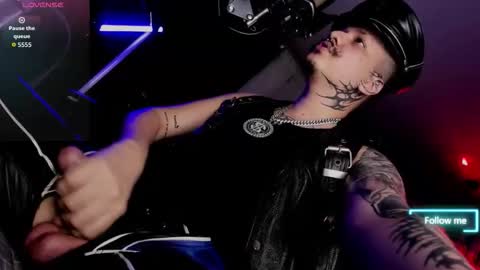   online show from September 25, 2:32 am