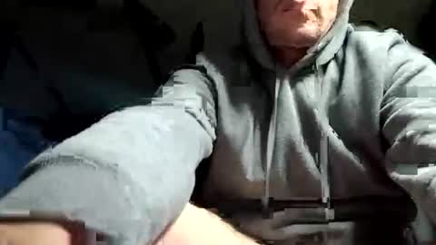 yes online show from November 18, 12:53 pm