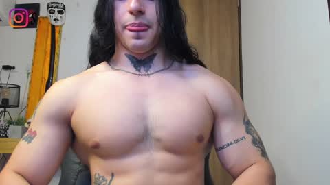 Snapshot of allen_rosse chatting on January 30, 3:22 am independent model 3 online show from January 30, 3:22 am