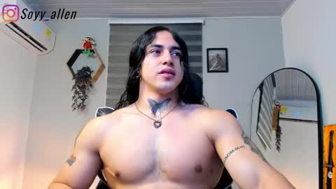 Snapshot of allen_rosse chatting on October 1, 2:15 am independent model 3 online show from October 1, 2:15 am
