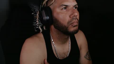 simplyfaded online show from July 4, 11:02 am