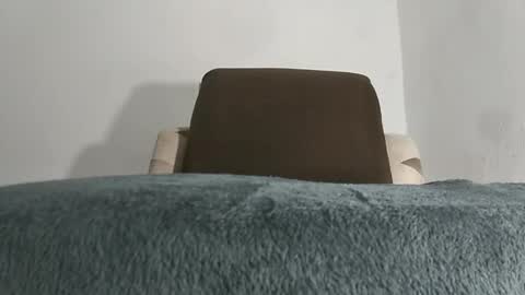alotofcream4u online show from June 3, 6:15 am