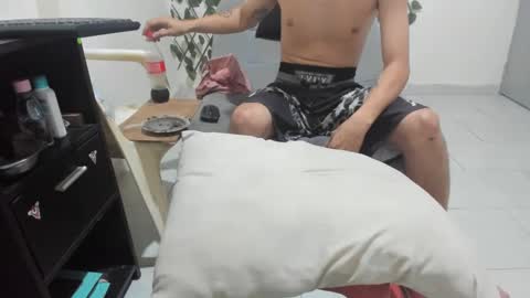 alpha smit online show from October 7, 12:15 am