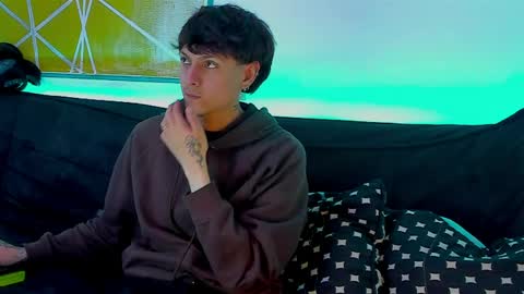 Dioniso online show from April 1, 8:39 pm