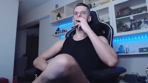 MasterTodd online show from December 4, 6:15 pm