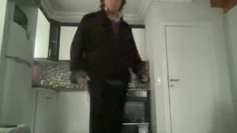 AlphAndre online show from December 21, 6:09 am