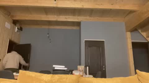 Jhonny online show from December 19, 4:20 am