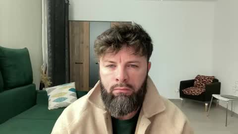 Snapshot of alphasparks chatting on February 13, 3:39 am Jhonny online show from February 13, 3:39 am