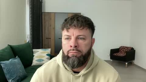 Snapshot of alphasparks chatting on March 5, 4:46 am Jhonny online show from March 5, 4:46 am