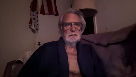 AlphaUniform online show from January 17, 11:59 am