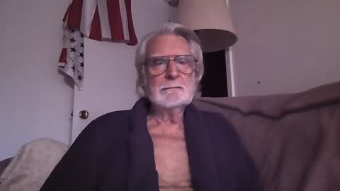 AlphaUniform online show from January 25, 2:58 pm