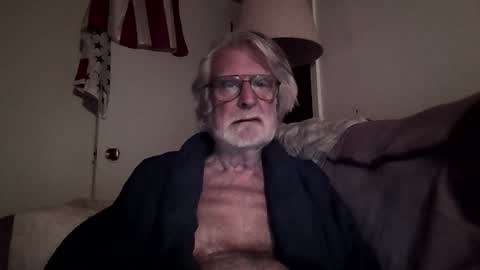 AlphaUniform online show from December 20, 9:54 am