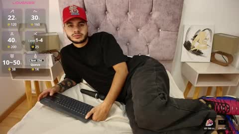 Amadeo Wild online show from November 11, 11:04 am