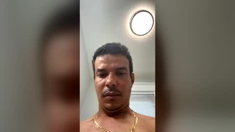 amarildo_vitor1 online show from July 16, 10:50 pm