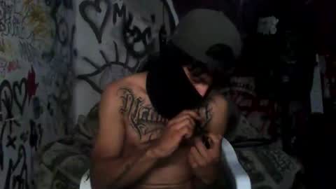 ambicion666 online show from October 18, 11:15 am