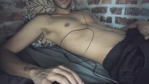 Kyle Kuz online show from November 30, 3:19 am